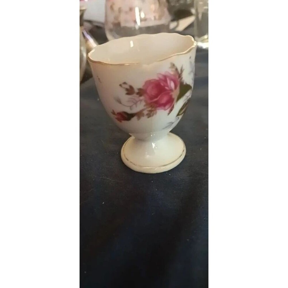 Rose floral egg cup